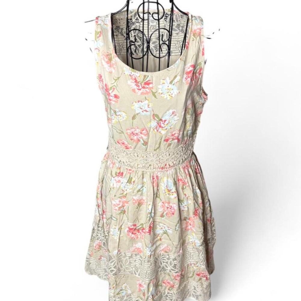 LC Lauren Conrad Floral Crochet Lace Mini Dress Sz 4 Cottagecore Boho Sundress